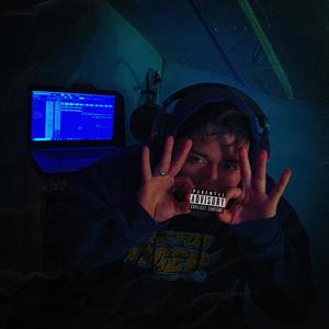 GANGSTA GIRL (Explicit)