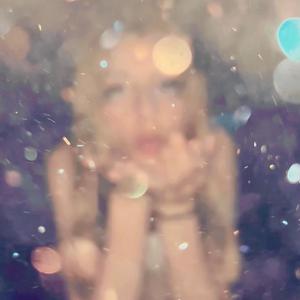 Go Around (girlshades remix)