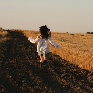 hai dui dui dui la marginea satului