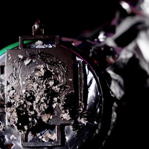 Trenches(feat. Flatpearl) (Explicit)