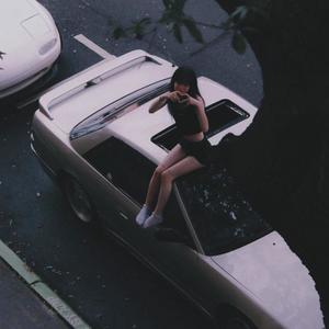 OFF WHITE SNEAKERS (Explicit)