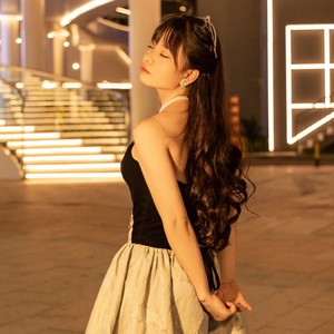 再爱也只能放手 (伴奏)