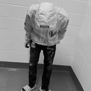 Terrified (feat. Liihjay) (Explicit)