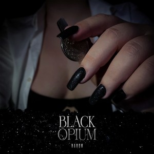 Black *****