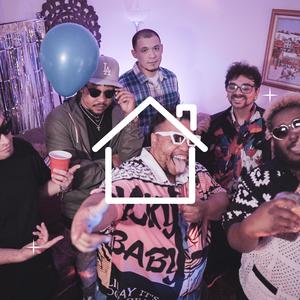 LOVE ON YOU (feat. Hoezayye & Braunisdead) (Explicit)