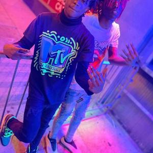 Drip In Desinger (feat. Tooney) (Explicit)