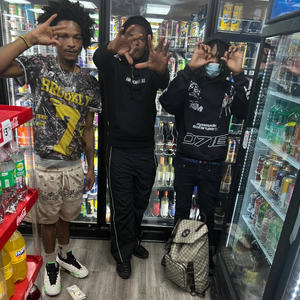 2FK (feat. Wixk53x & YungKap) (Explicit)