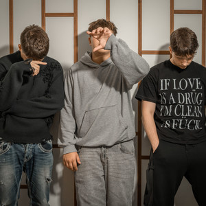 TO SIĘ ZWRACA (Explicit)