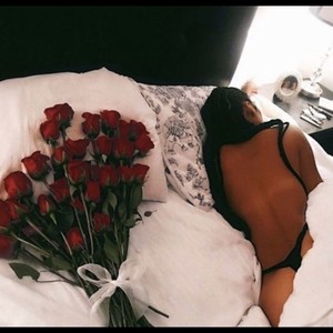 ALGO ESPECIAL (Explicit)