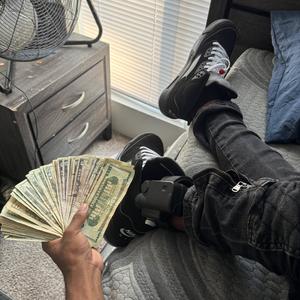 Rookie (feat. Thuqq) (Explicit)