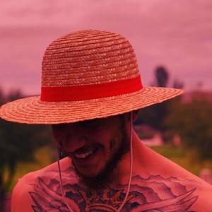 Straw Hat Aubz (Explicit)