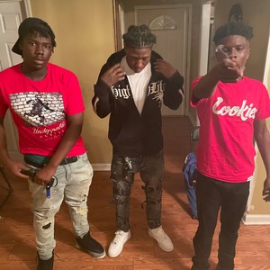 Chops an glocks (feat. Jigg rakks an BQ) (Explicit)