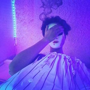 Estoy Bien (feat. Tay Roger) (Explicit)