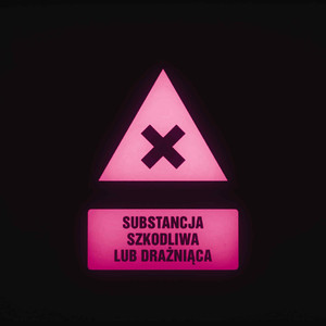 Bez substancji (Explicit)