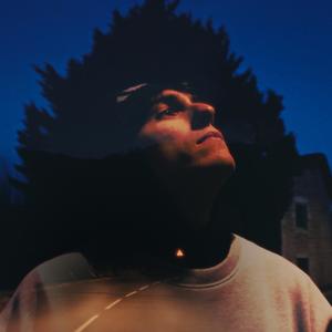 Moons (feat. Shakkalo)