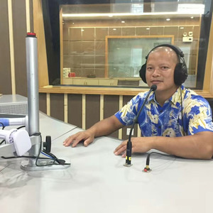 我是真的忘不了 (伴奏)