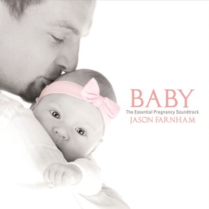 胎动-小脚踢踢Baby Playfully Kicks Inside The B