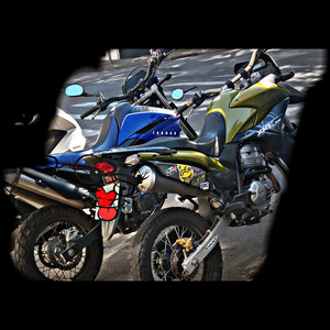 Poucas Ideia (Explicit)