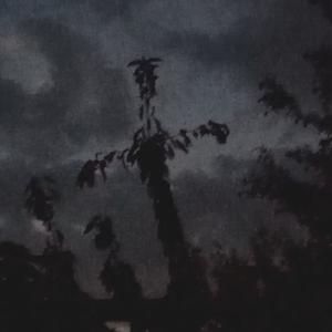 Tombstone (feat. Véronne)