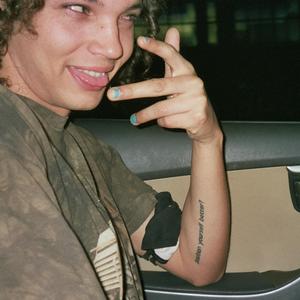 trash_2 (Explicit)