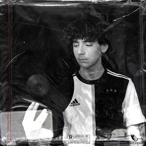 Dans le ciel (feat. Locoboy) (Explicit)