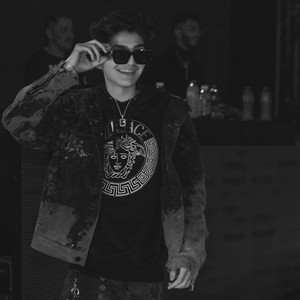 Tu ma urasti, Nu ma iubesti