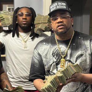 Plugged in (feat. Steve the stoner) (Explicit)