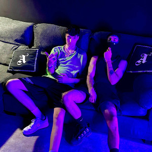 Fake News (Explicit)