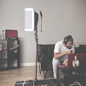 Day Shift (feat. Whiite) (Explicit)