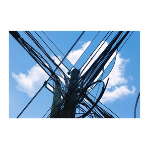 零零星星的屋顶,阳台,饮水机里 (About Growth)