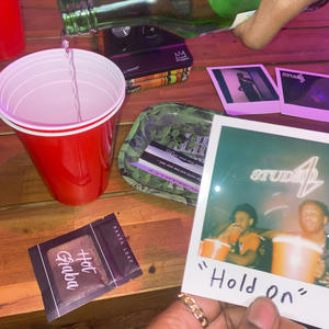 Hold On (feat. TyroneTheGold) [Explicit]
