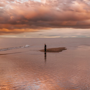 Horizon (feat. Olivary)