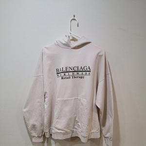 therapeutic (feat. Diorvsyou) (Explicit)