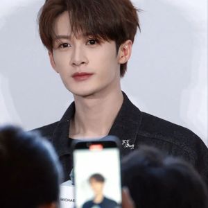 只因你是檀健次-闭关中的魔法师