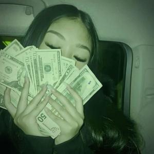 Been Getting Money (feat. 4E TRAPPOUT) (Explicit)