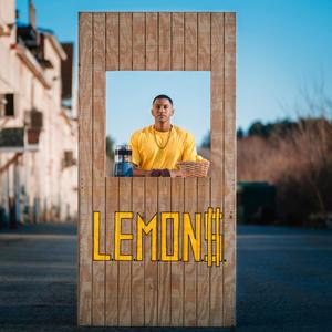 Weightless(feat. Voots & Urshon) (Explicit)