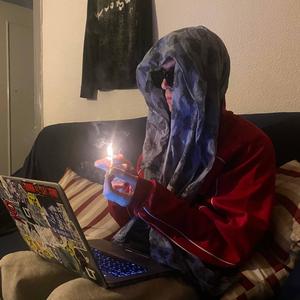 Millonaire (feat. prod. antoac) (Explicit)