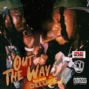 EVERYBODY AROUND ME (feat. TWINMONEY) (Explicit)