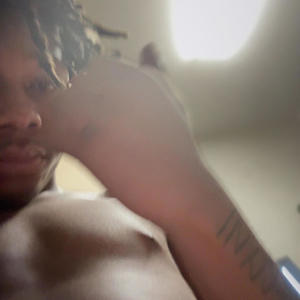 Hit Da Studio (feat. PAPESHAWTY) (Explicit)