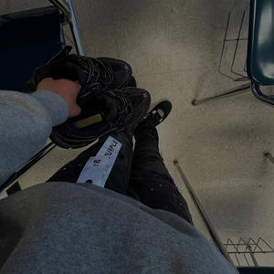 GO THRU DA TOWN (feat. Jaylowfrmgc) (Explicit)