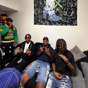 Stay To Myself (feat. Zxch! & MallyWat) (Explicit)
