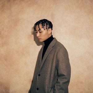 B.E.T (feat. EMI MARIA)