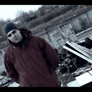 Keletről Jött (Explicit)