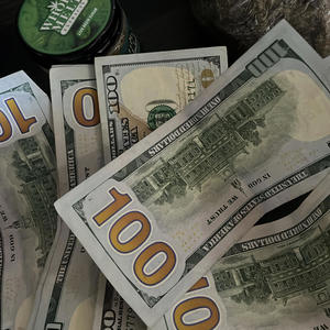 What he onn (feat. Otg bangman) (Explicit)