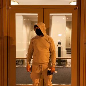 Dont Make It Easy (Explicit)