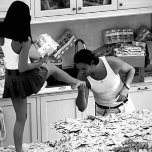 BROKEBOII (feat. saativas) (Explicit)