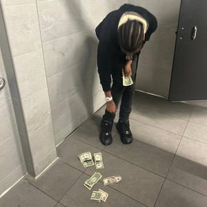 LOVE DIFFRENT-FTO2MO (Explicit)