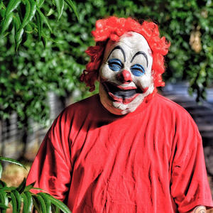 MANTRA UV DA MANIACCS (Radio Edit|Explicit)