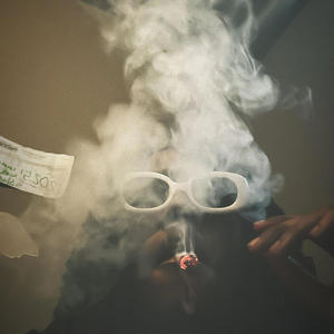 snowfall (feat. 22bloxkboy) (Explicit)