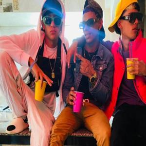 Onlyfans (feat. King jonat & Angel la R)